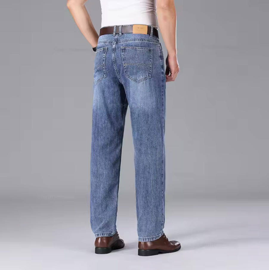 RETRO BUSINESS WASH JEANS