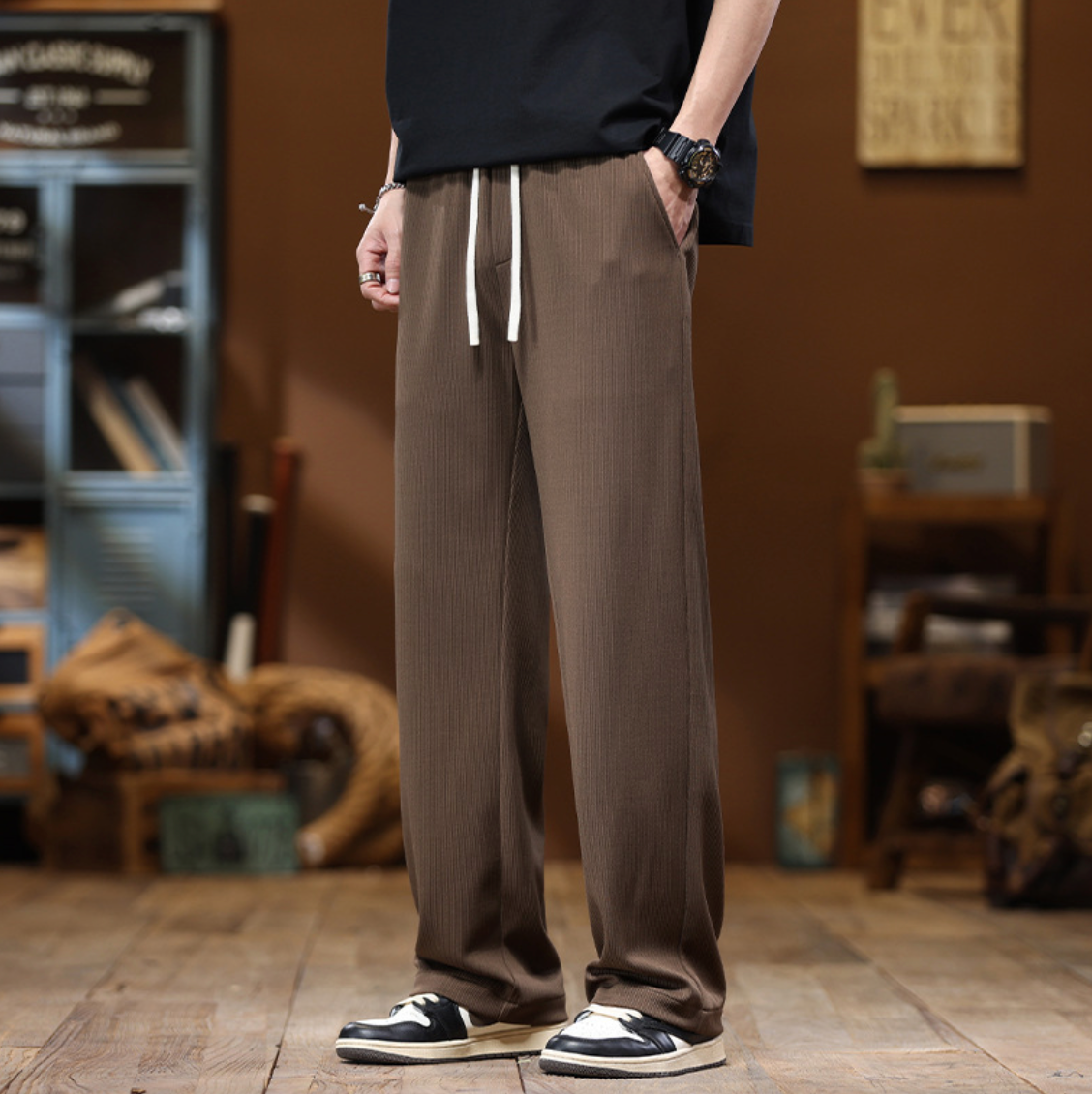CASUAL TRAVEL TROUSERS