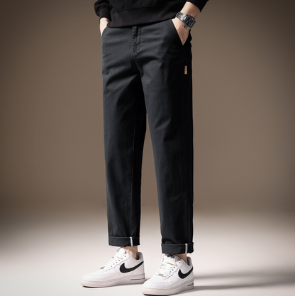 HIGH-END CASUAL TROUSER