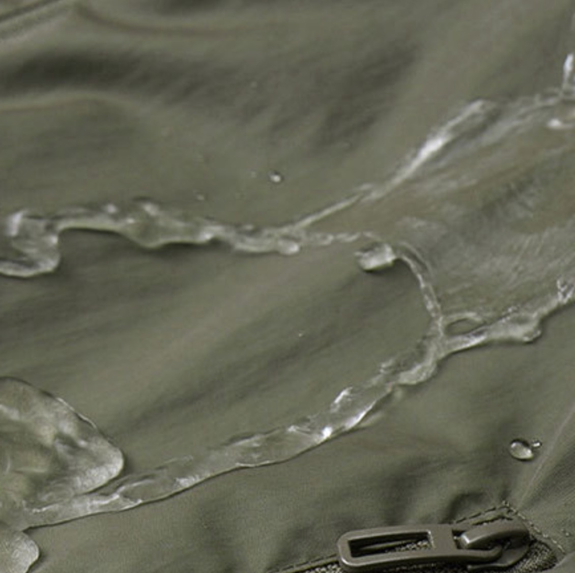 HOODED WINDREAKER JACKET