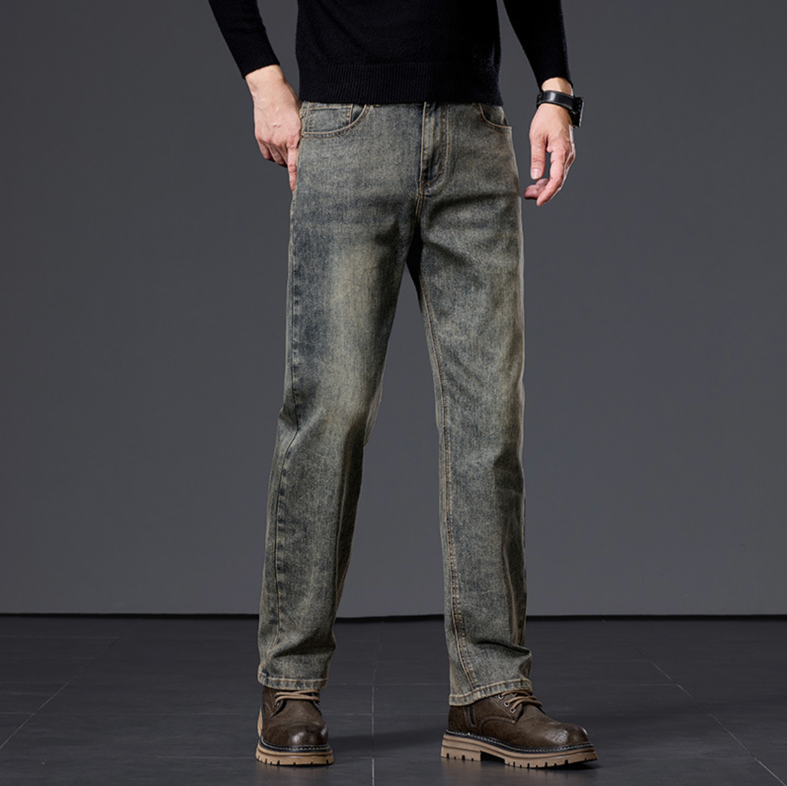 CASUAL STRAIGHT JEANS