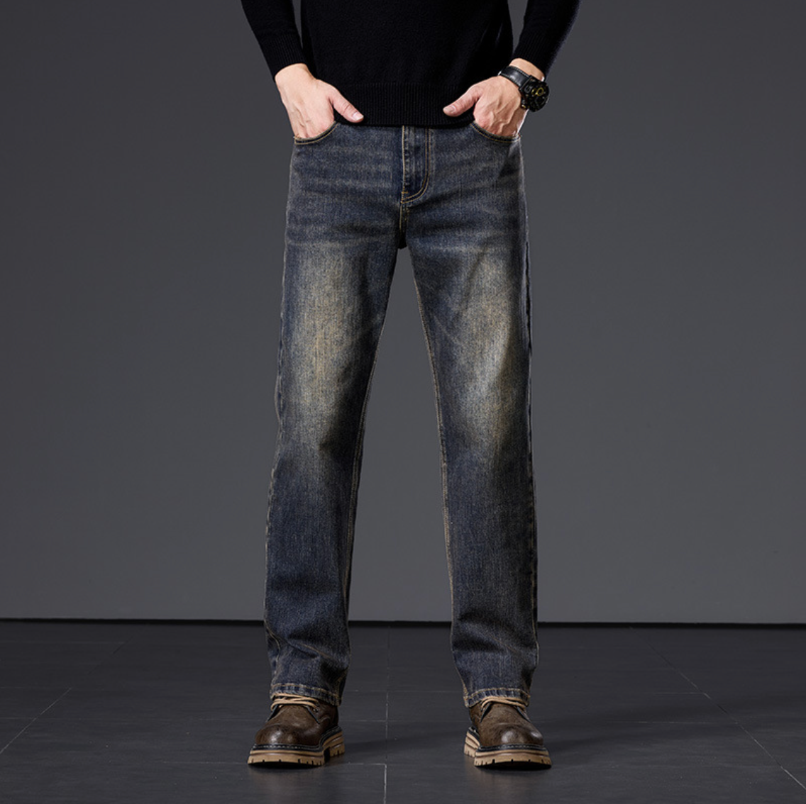 CASUAL STRAIGHT JEANS