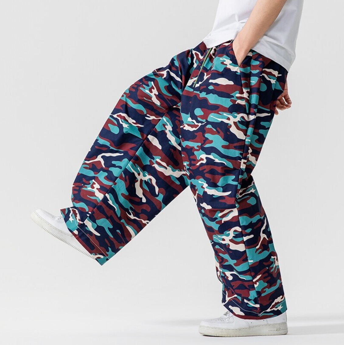 CAMOUFLAGE WIDE-LEG TROUSERS